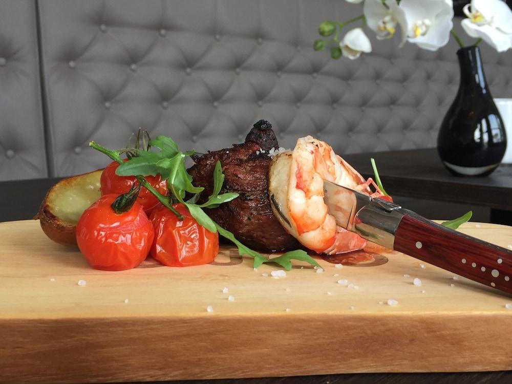 Fletcher Hotel-Restaurant Middelburg Bagian luar foto